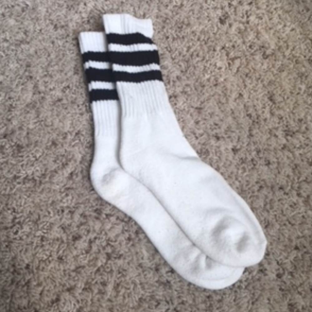 F21 white & black crew socks OS